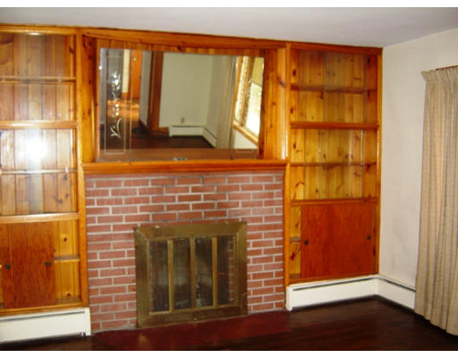 92 Mason Road Dudley, MA 01571 - Photo 3 of 19