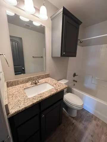 $1,800 | 716 Hillshire Avenue, Wolfforth, TX 79382