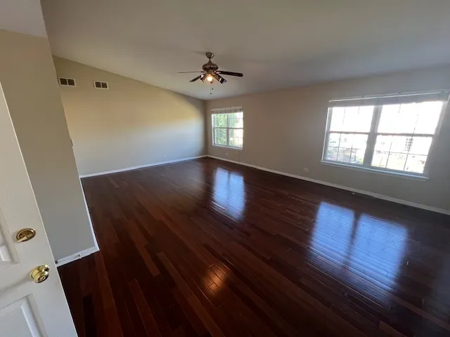 $3,800 | 9699 Fairfield Road, Huntley, IL 60142