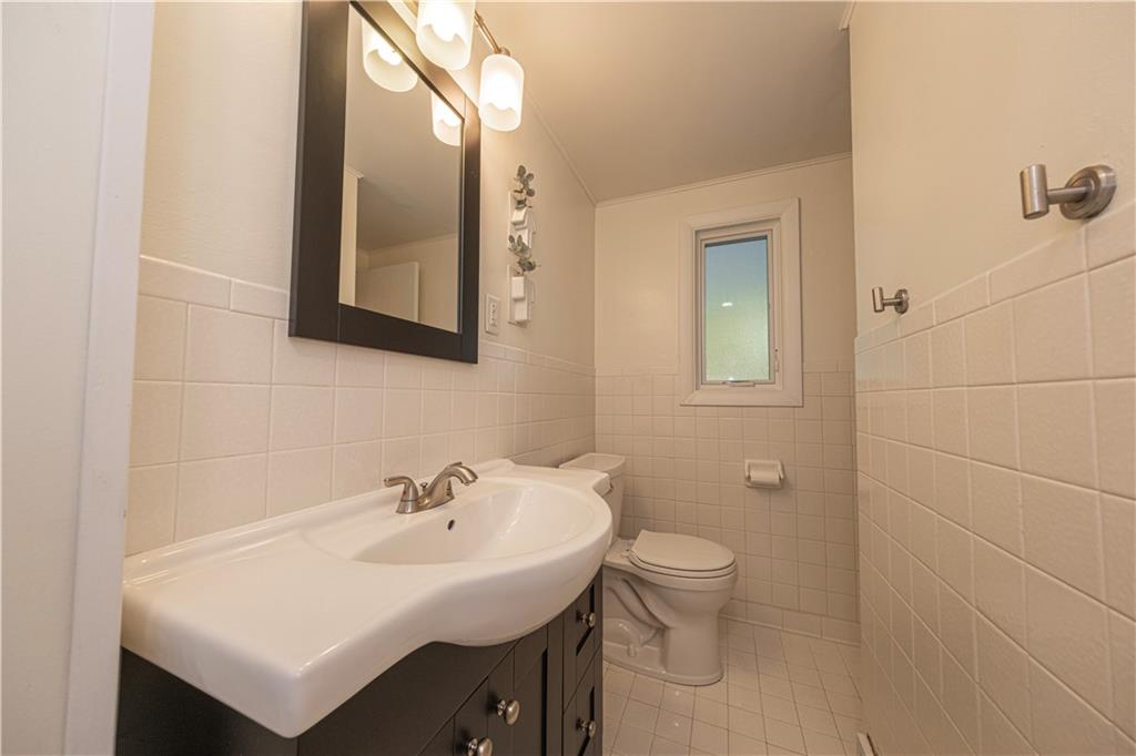 22 Herbst Road Coraopolis, PA 15108 - Photo 15 of 40