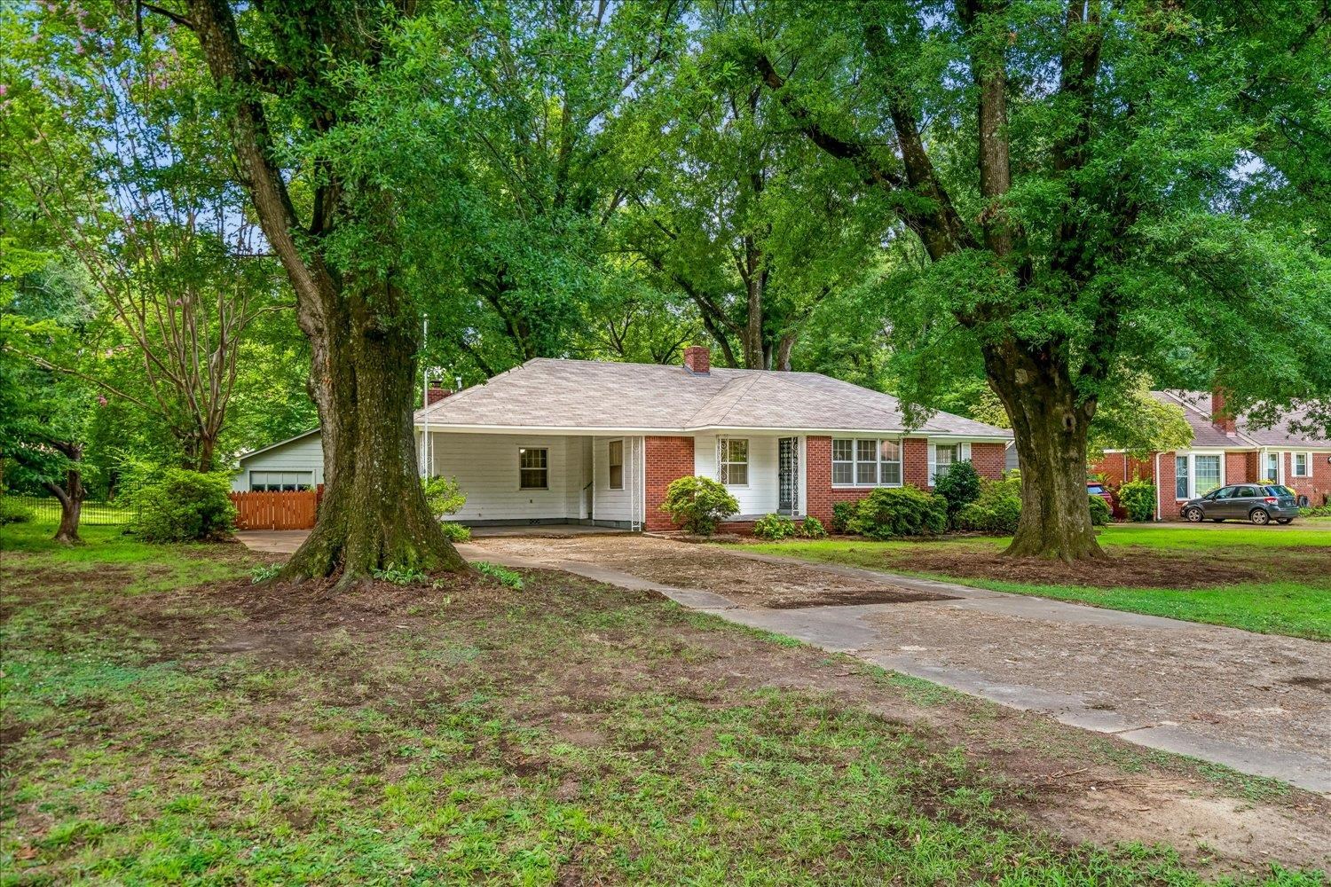 1547 Old Hickory Road Memphis, TN 38116 - Photo 2 of 33 Gallery Image 2