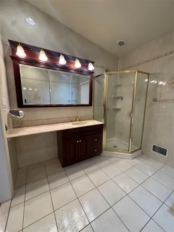 $3,500 | 1125 7th Street, West Babylon, NY 11704