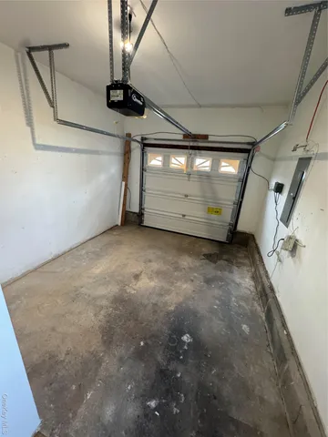 $3,500 | 1125 7th Street, West Babylon, NY 11704