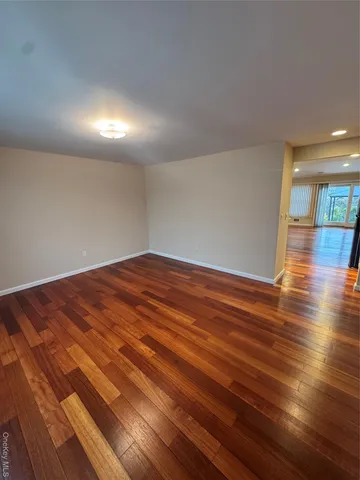 $3,500 | 1125 7th Street, West Babylon, NY 11704