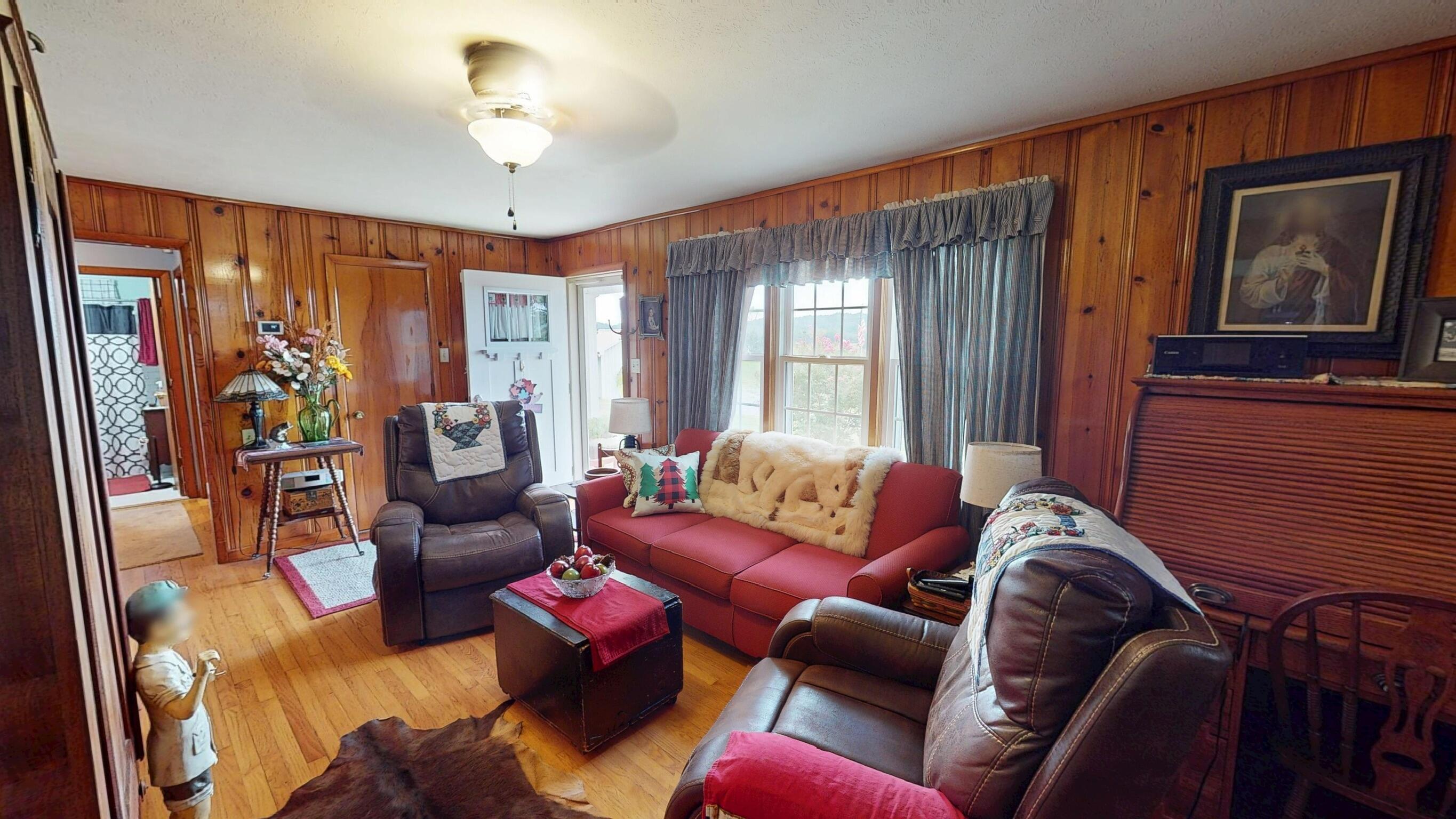 220 F Johnson Road Jamestown, KY 42629 - Photo 14 of 58 Living Room
