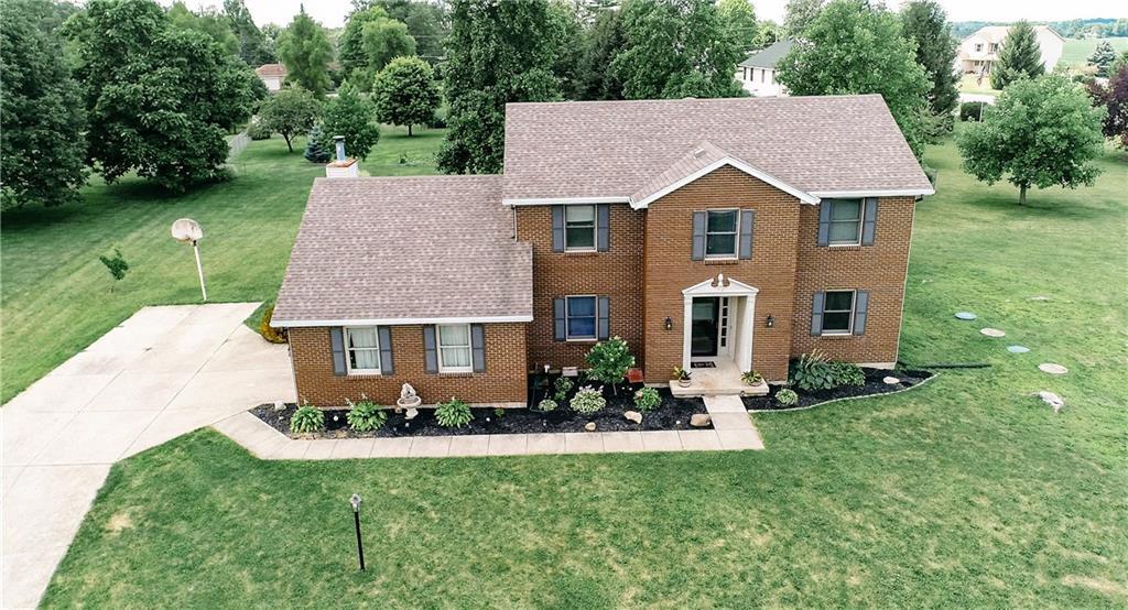 2453 Knobs End Court Springfield, OH 45502 - Photo 2 of 41