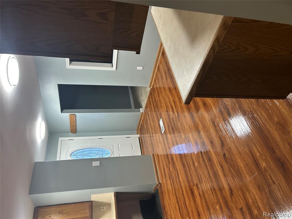 1290 Hunter Road Brighton, MI 48114 - Photo 16 of 43 Gallery Image 16
