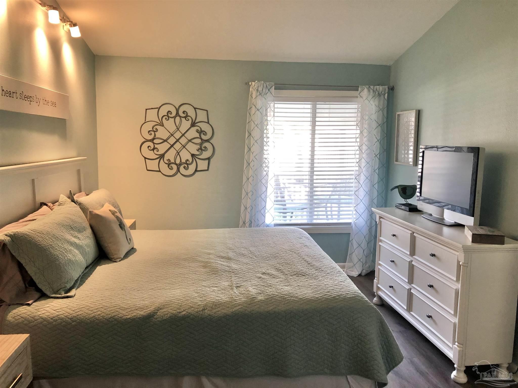 336 Fort Pickens Road Pensacola Beach, FL 32561 - Photo 8 of 10