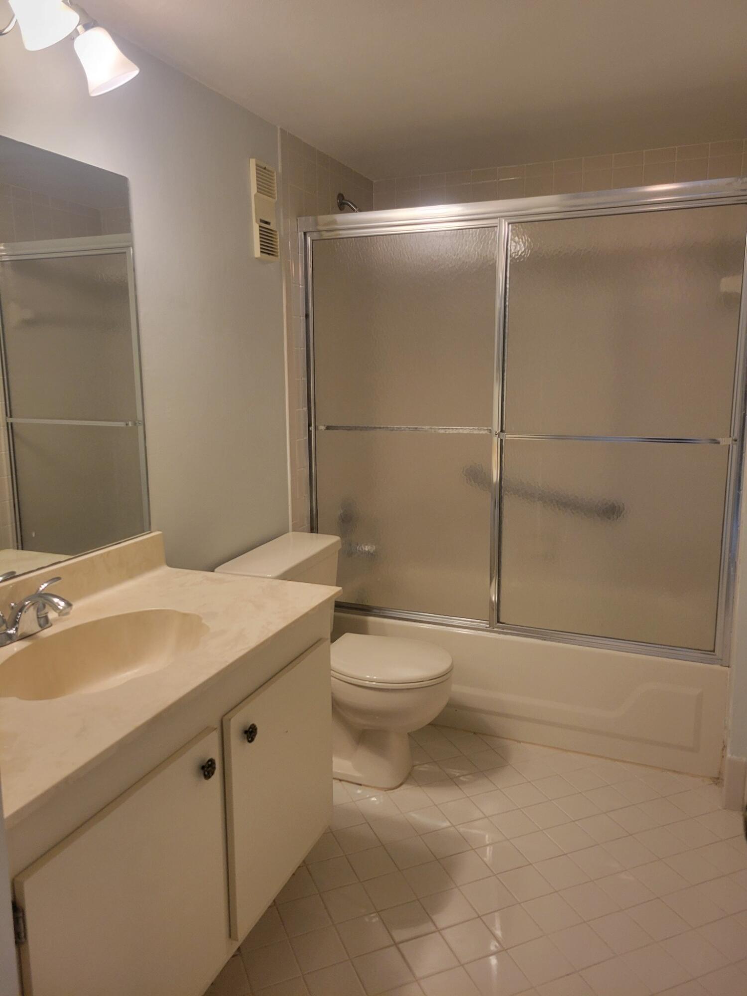 3345 Perimeter Drive, Unit 1311 Greenacres, FL 33467 - Photo 14 of 16 FD12F88A-E23E-479A-98EB-ED4675E6DF95