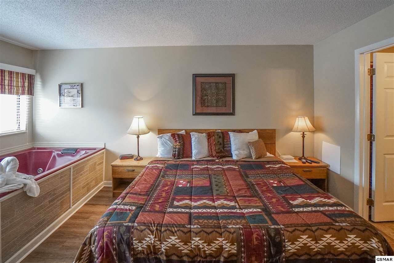 354 East Holly Ridge Road, Unit 103 Gatlinburg, TN 37738 - Photo 18 of 25 Gallery Image 18