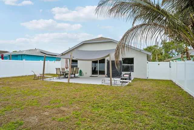 $2,900 | 6934 Mitchell Street, Jupiter, FL 33458