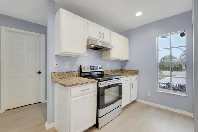 $2,900 | 6934 Mitchell Street, Jupiter, FL 33458