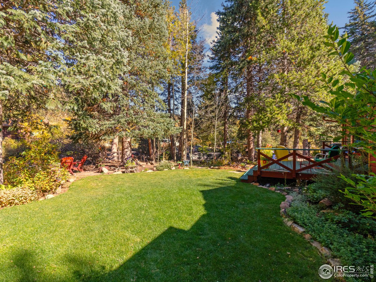 3157 Riverside Drive Lyons, CO 80540 - Photo 26 of 38 Yard
