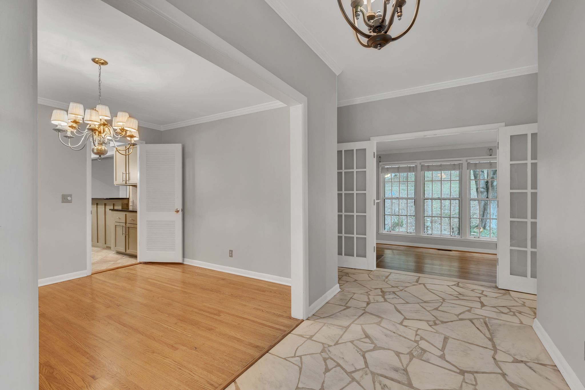 6620 Ellesmere Road Nashville, TN 37205 - Photo 8 of 45 A view of the foyer and dining room.