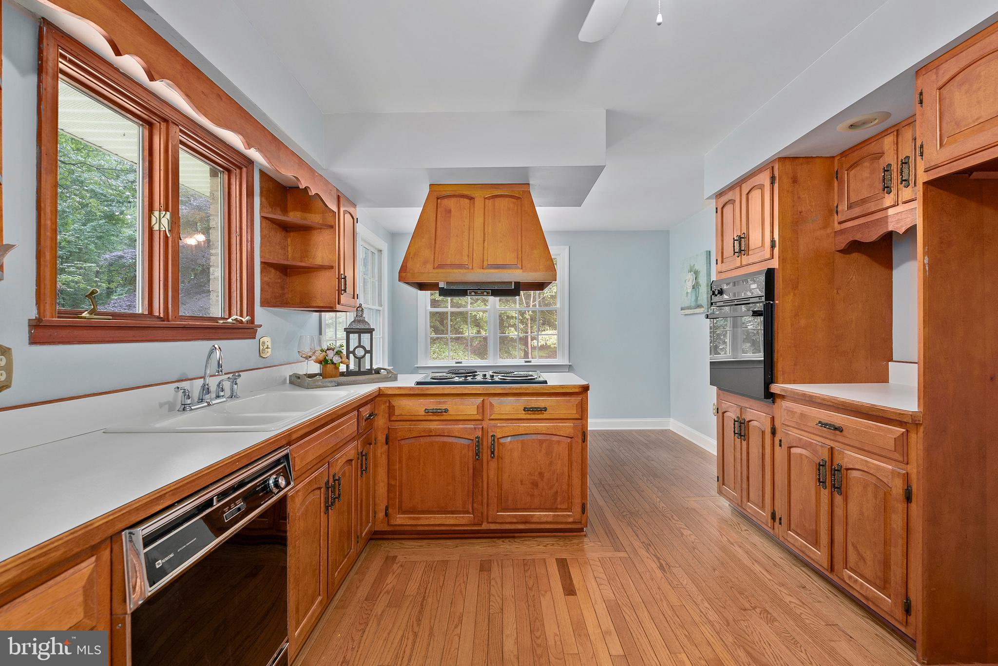 1652 Theodore Road Rising Sun, MD 21911 - Photo 8 of 19 Built in cooktop and wall oven with range hood