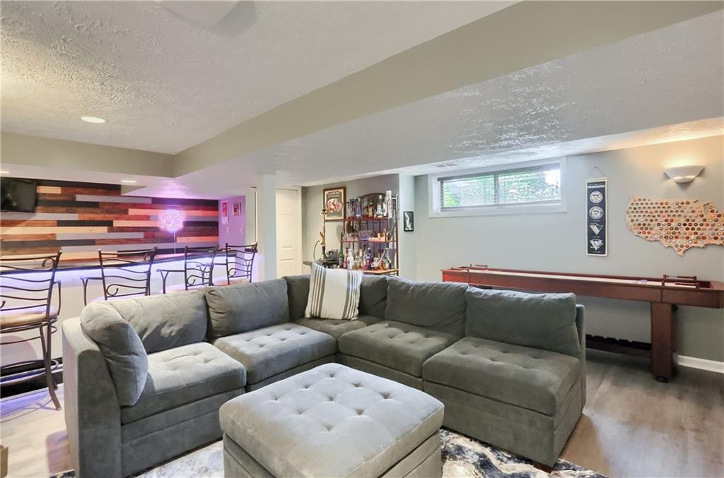 24 Herbst Road Coraopolis, PA 15108 - Photo 37 of 50 a living room with furniture and a couch