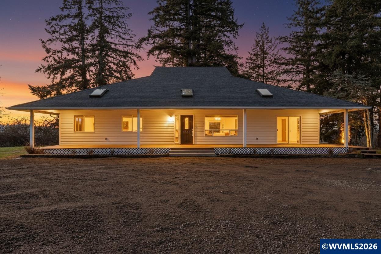 4001 South Elliott Prairie Road Woodburn, OR 97071 - Photo 2 of 50 Gallery Image 2