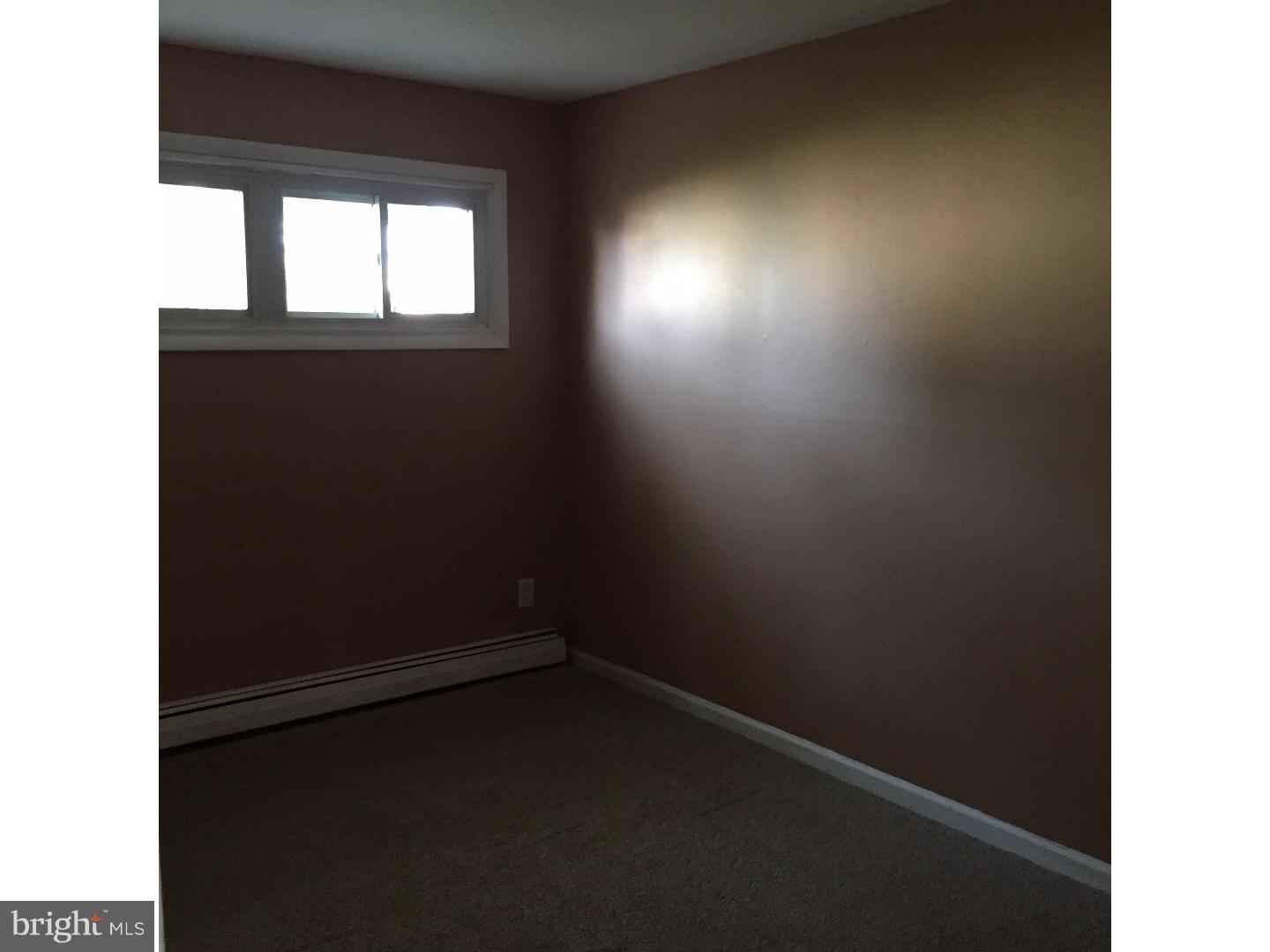 244 Hoffman Road Ridley Park, PA 19078 - Photo 5 of 11 Gallery Image 5