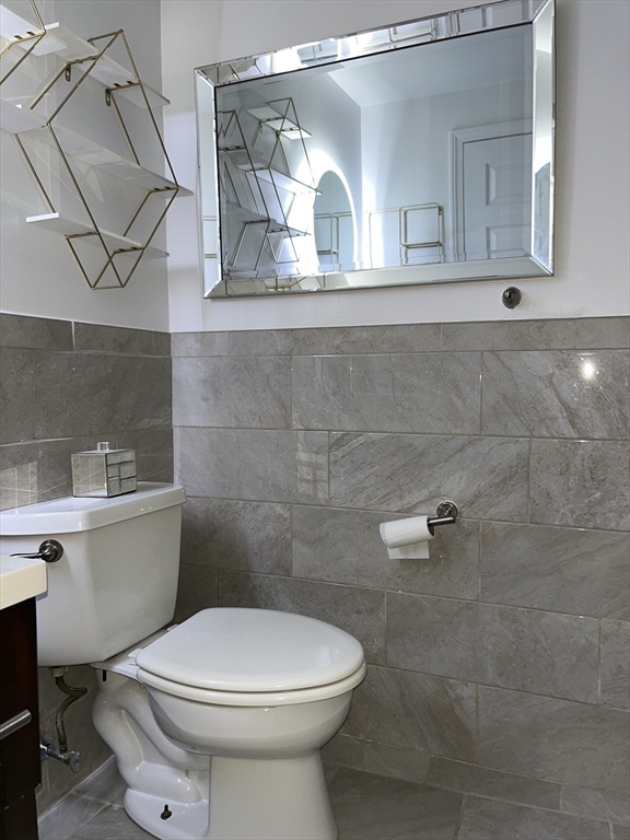 90 Roper Street, Unit A Lowell, MA 01852 - Photo 3 of 24