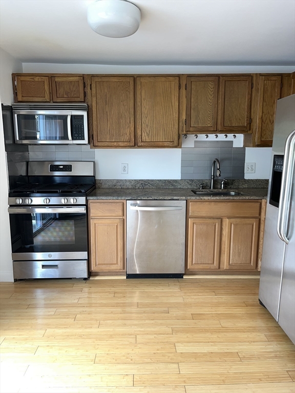 90 Roper Street, Unit A Lowell, MA 01852 - Photo 7 of 24