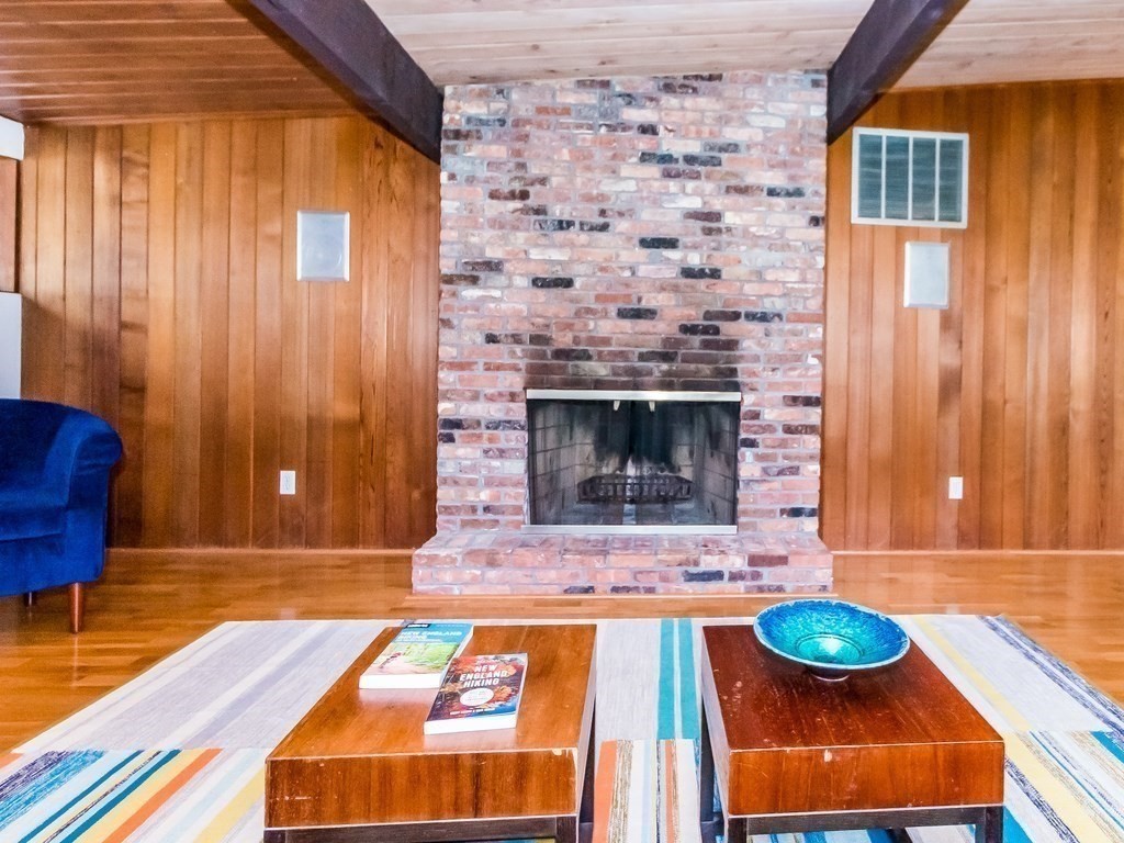 31 Joyce Road Wayland, MA 01778 - Photo 7 of 30 Gallery Image 7