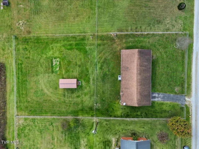 $190,000 | 161 Gardenia Drive, Ewing, VA 24248