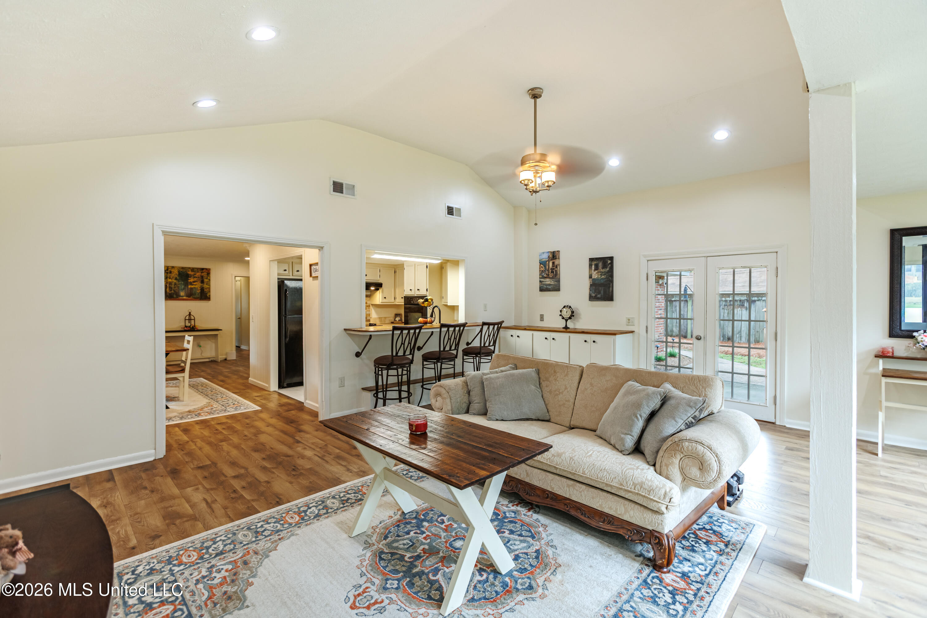1480 Westbrook Road Jackson, MS 39211 - Photo 15 of 39 JACKSON_1480 Westbrook Dr-25