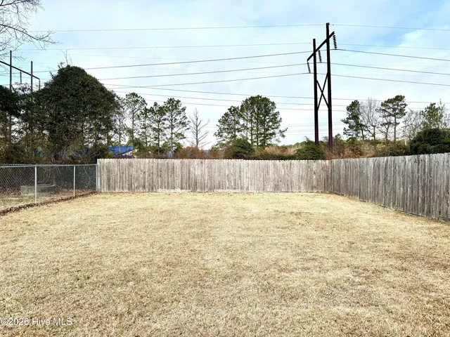 $1,250 | 1133 Pueblo Drive, Jacksonville, NC 28546