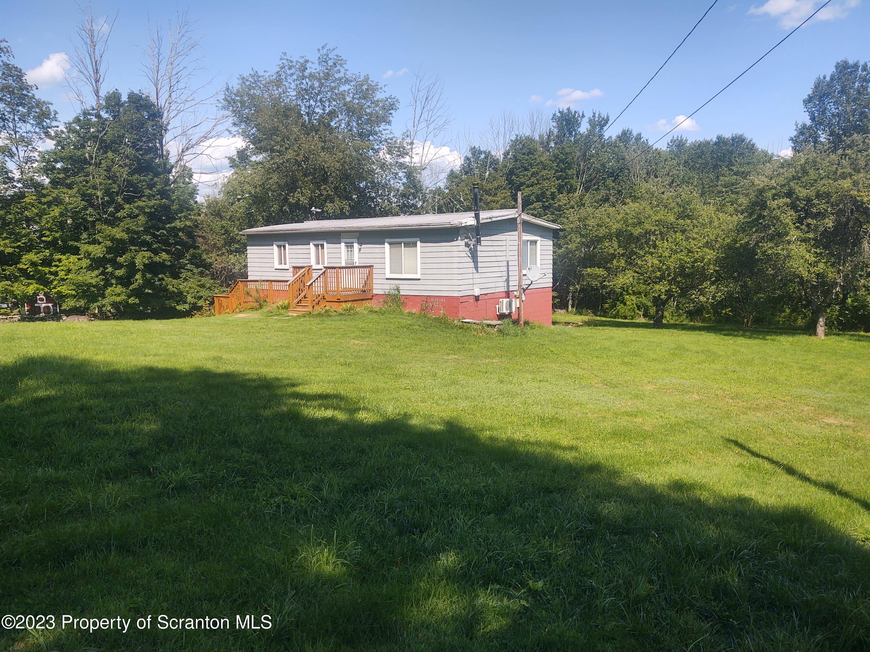 63 Colvin Road Dalton, PA 18414 - Photo 3 of 21 Gallery Image 3