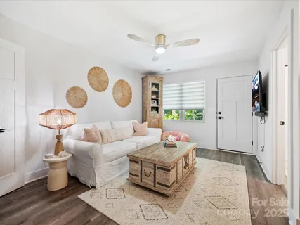 $515,000 | 7324 Swans Run Road, Charlotte, NC 28226