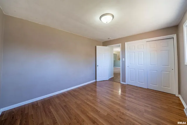 $199,900 | 1020 Mesa Drive, Peoria, IL 61607