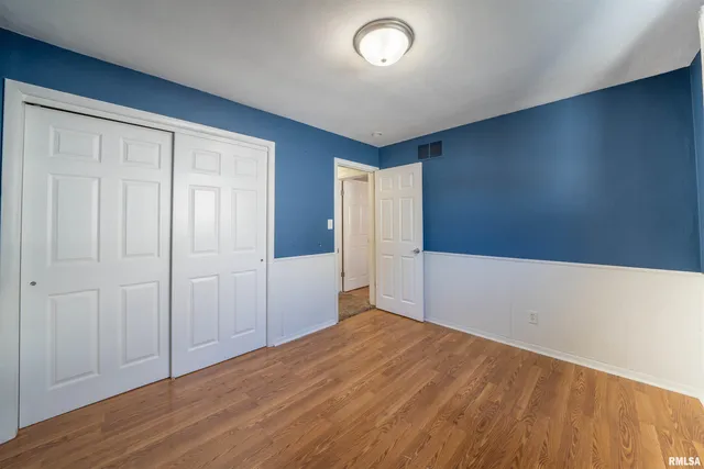 $199,900 | 1020 Mesa Drive, Peoria, IL 61607