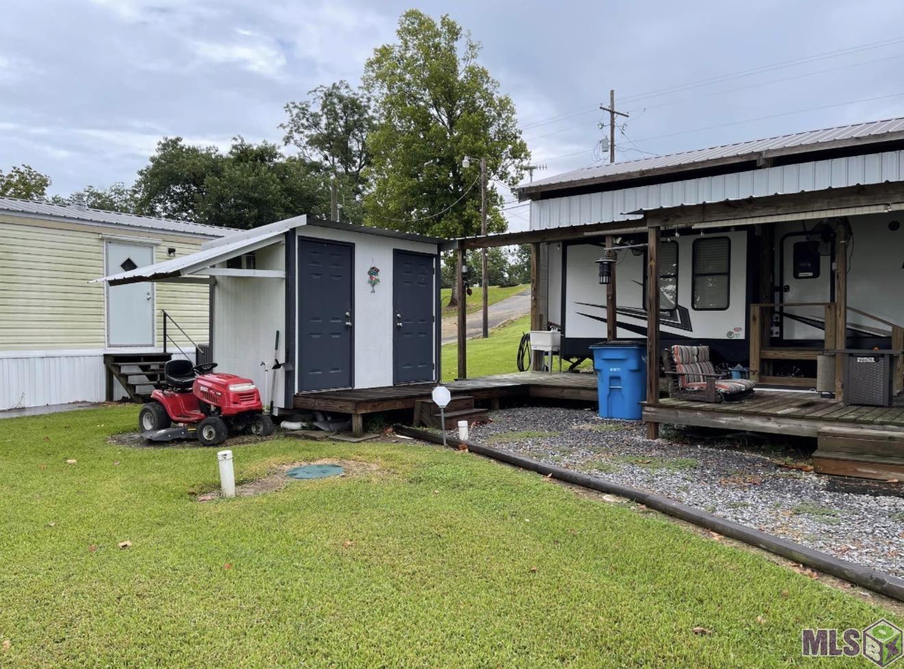 8561 Island Road Ventress, LA 70783 - Photo 5 of 12