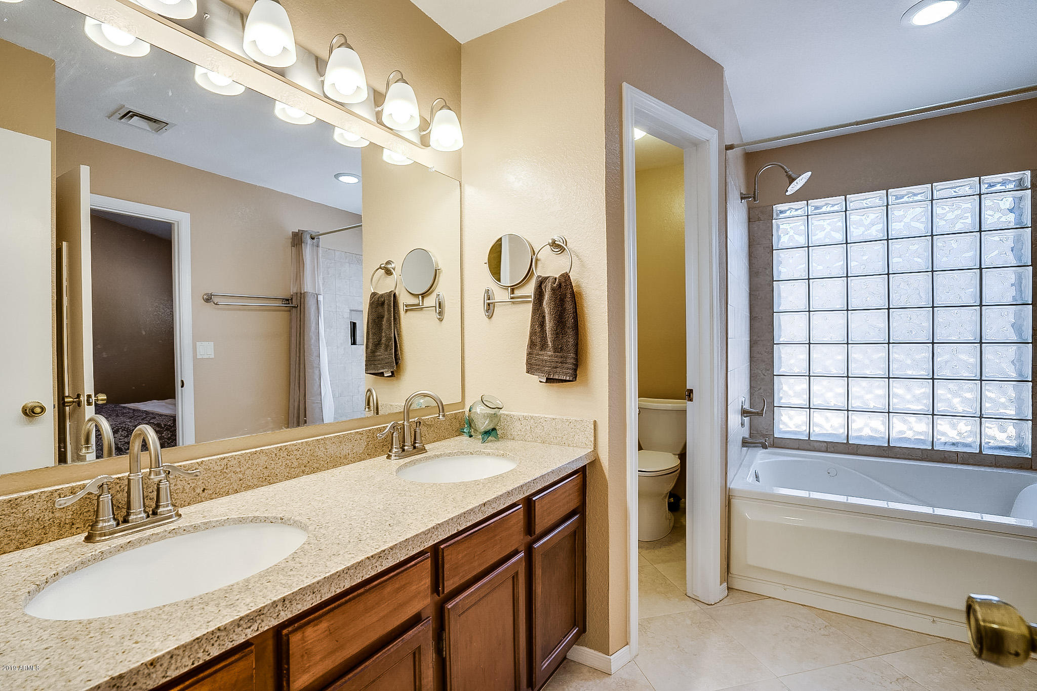 4310 East Frye Road Phoenix, AZ 85048 - Photo 25 of 38 Frye-26