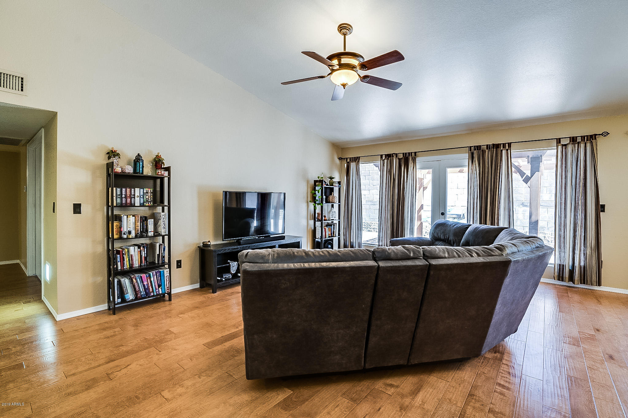 4310 East Frye Road Phoenix, AZ 85048 - Photo 8 of 38 Frye-7