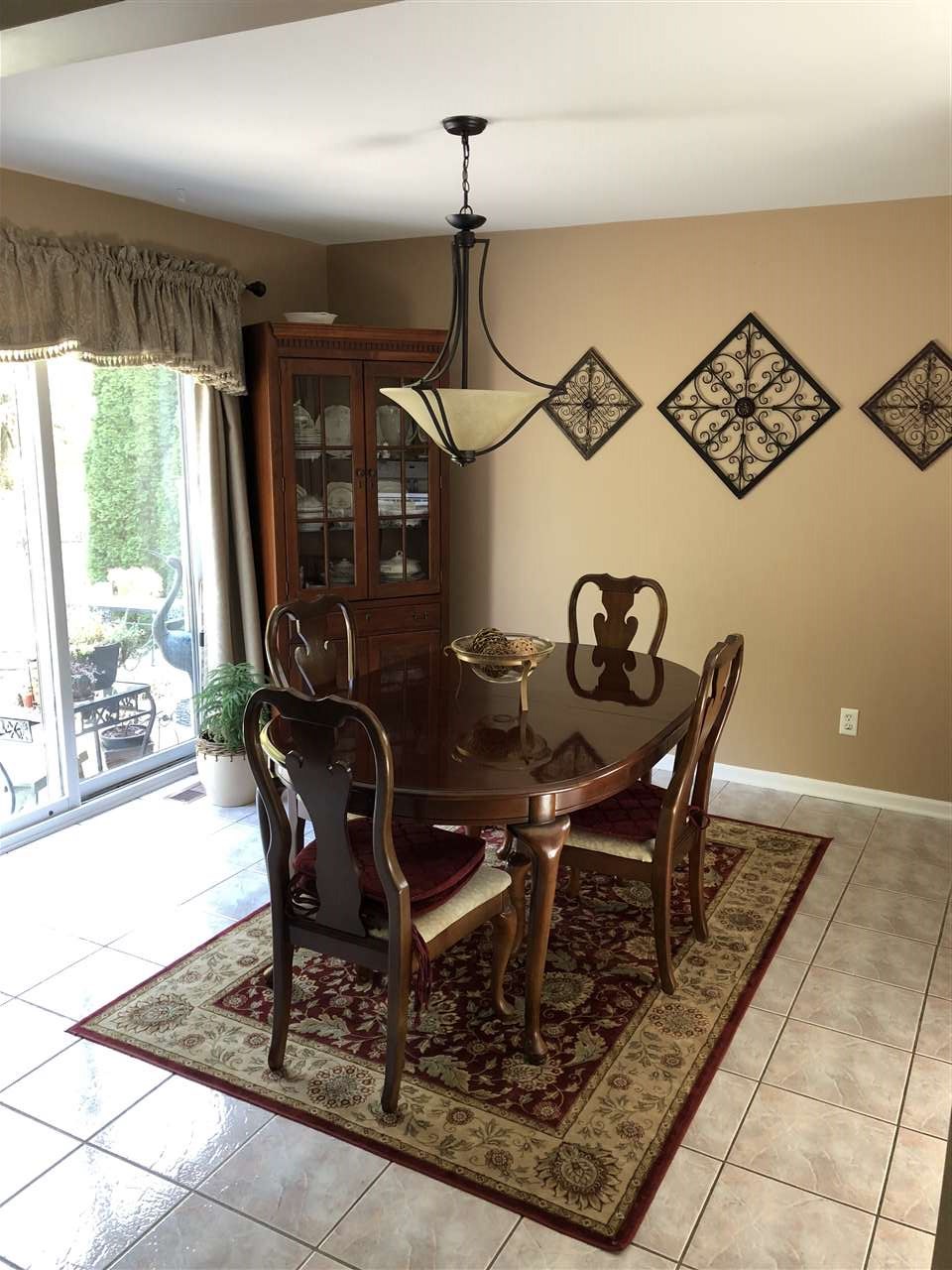 49442 Monte Road New Baltimore, MI 48047 - Photo 8 of 20 31364149-7.JPG