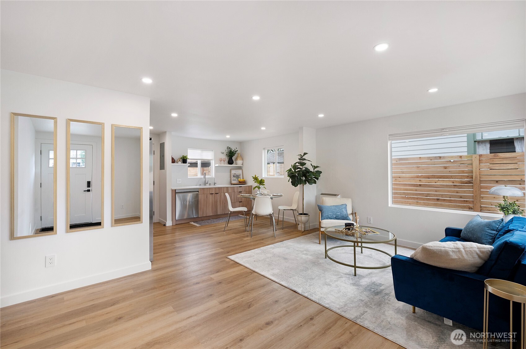 7106 32nd Avenue Southwest Seattle, WA 98126 - Photo 4 of 22