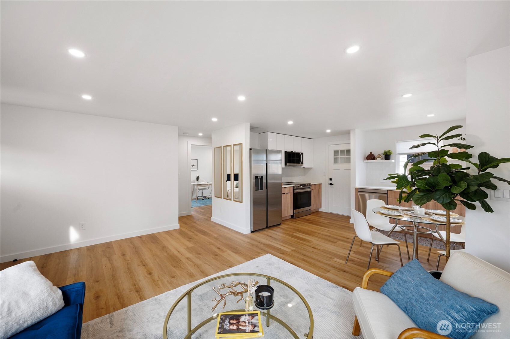 7106 32nd Avenue Southwest Seattle, WA 98126 - Photo 7 of 22