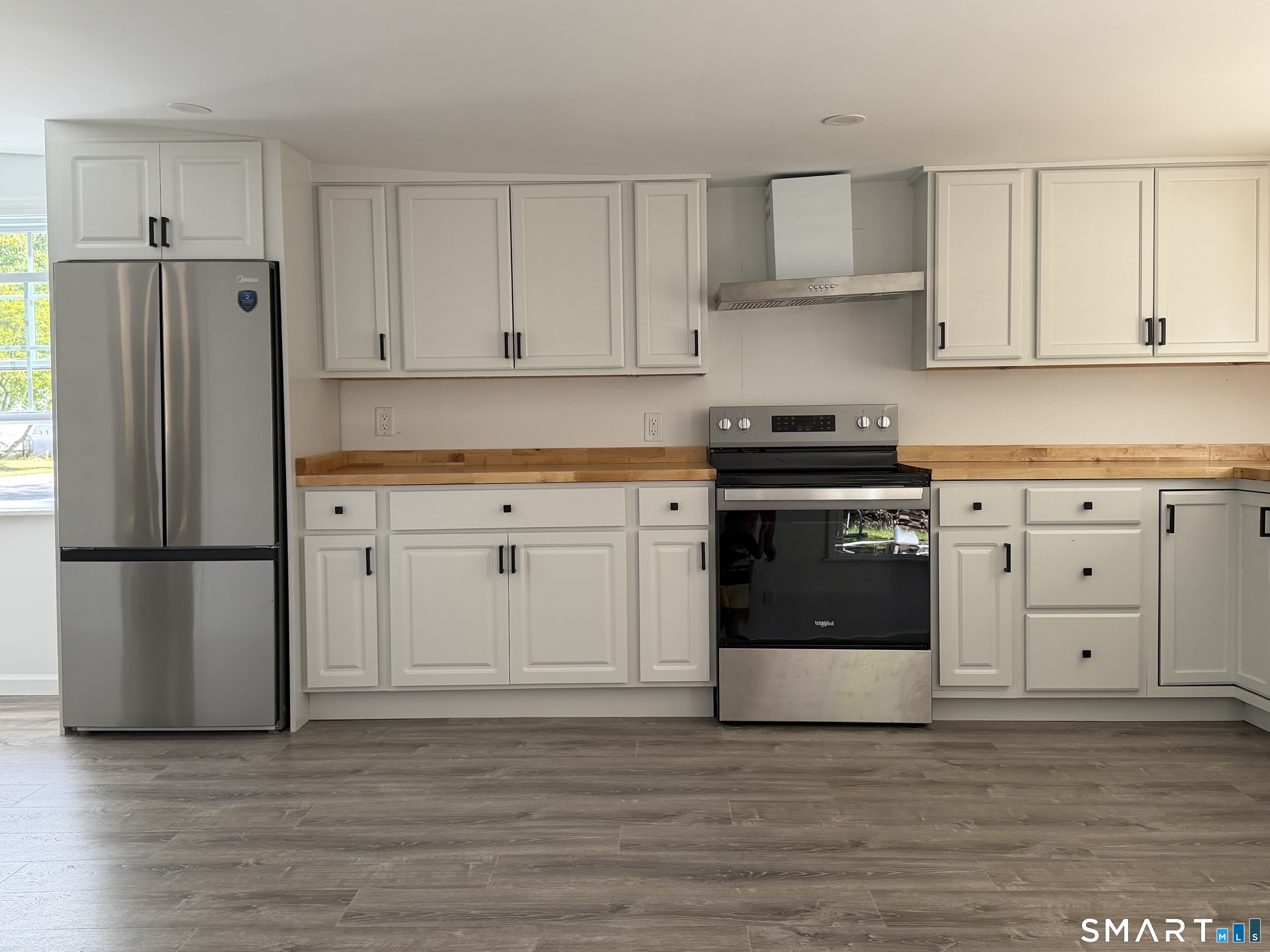 14 Old Mill Road Clinton, CT 06413 - Photo 6 of 14 Gallery Image 6