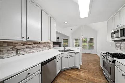 $550,000 | 3598 Green Pine Way, Suwanee, GA 30024