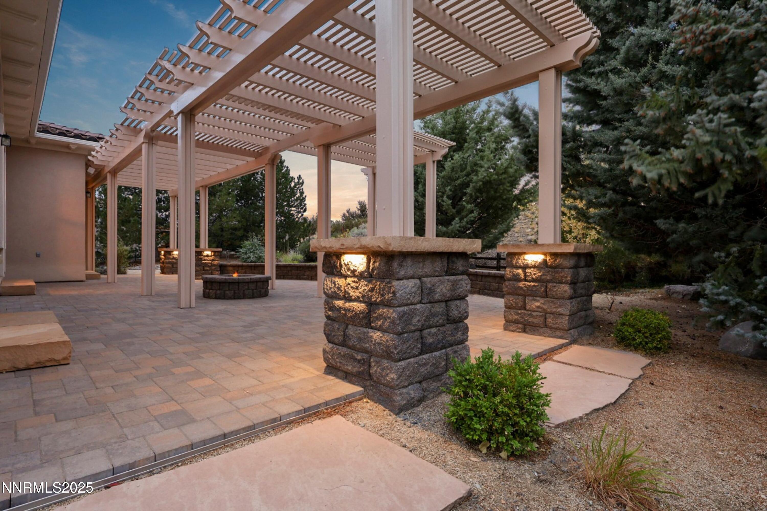 2971 Roundrock Court Reno, NV 89511 - Photo 11 of 32 Back Yard 001