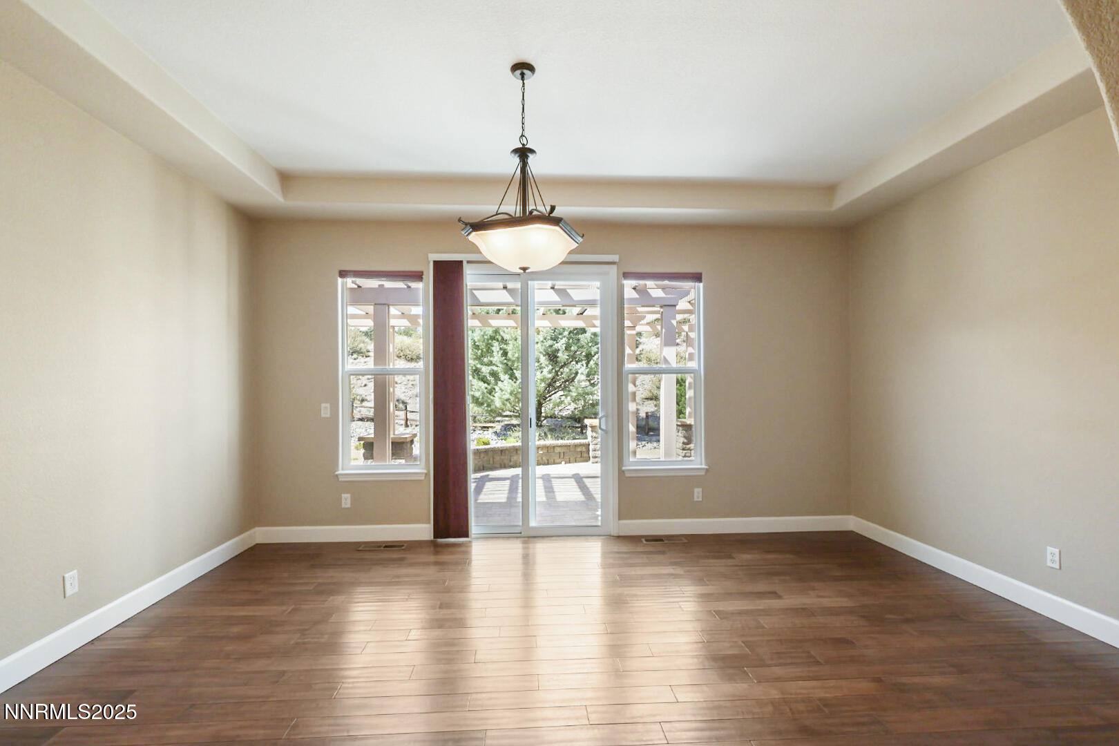 2971 Roundrock Court Reno, NV 89511 - Photo 15 of 32 IMG_1327 (1)