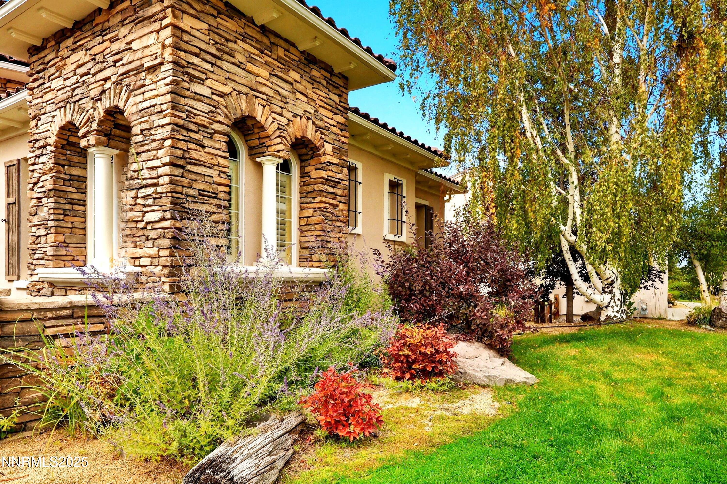 2971 Roundrock Court Reno, NV 89511 - Photo 4 of 32 001 Front Window