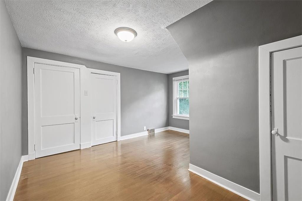 916 McNeilly Road Pittsburgh, PA 15226 - Photo 24 of 42 Gallery Image 24