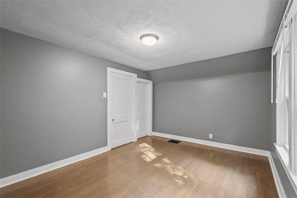 916 McNeilly Road Pittsburgh, PA 15226 - Photo 28 of 42 Gallery Image 28