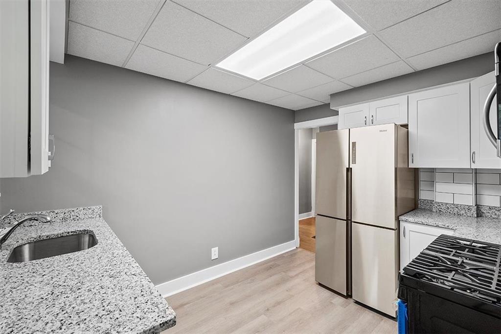 916 McNeilly Road Pittsburgh, PA 15226 - Photo 10 of 42 Gallery Image 10