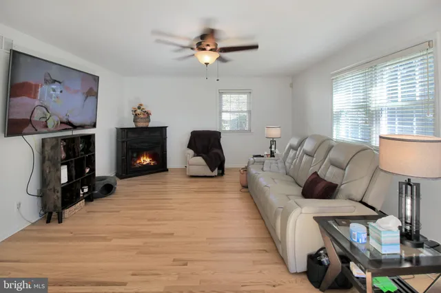 $675,000 | 107 David Lane, Lansdale, PA 19446