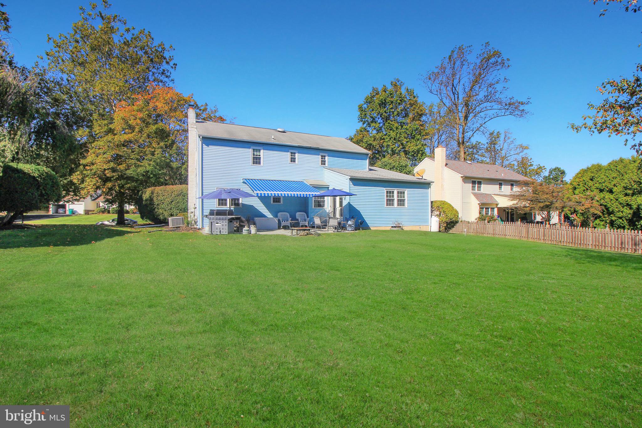 107 David Lane Lansdale, PA 19446 - Photo 43 of 43 a house view with a garden space