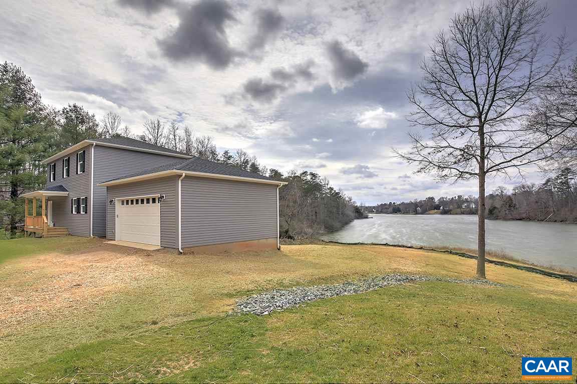 663 Pine Bluff Road Ruckersville, VA 22968 - Photo 3 of 24