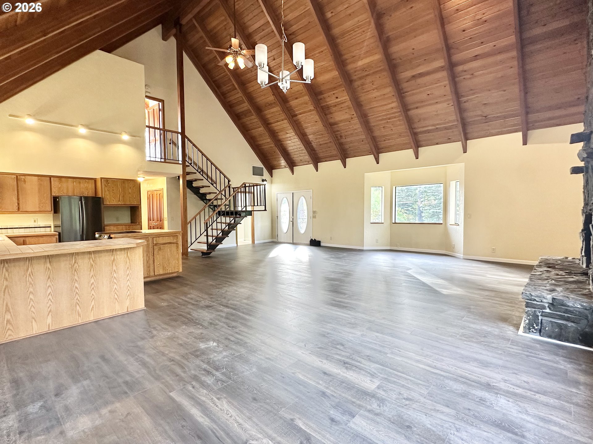 89237 Sheffler Road Elmira, OR 97437 - Photo 11 of 48